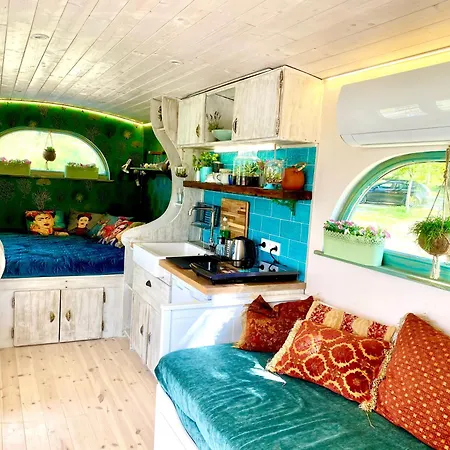 Bohemian Eco Retreat Holiday home