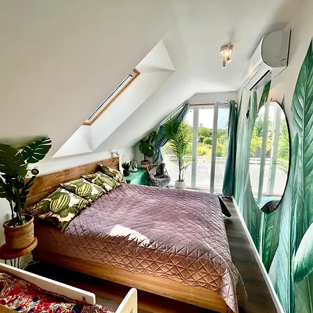 Holiday home Bohemian Eco Retreat