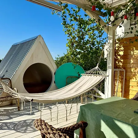 Bohemian Eco Retreat Kisapati