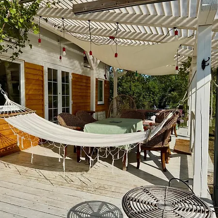 Holiday home Bohemian Eco Retreat *